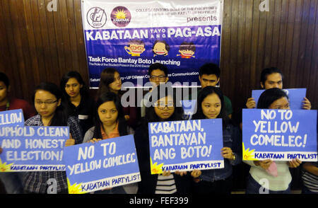 Filipino Activists Hold Placards Calling For The Resignation Of ...