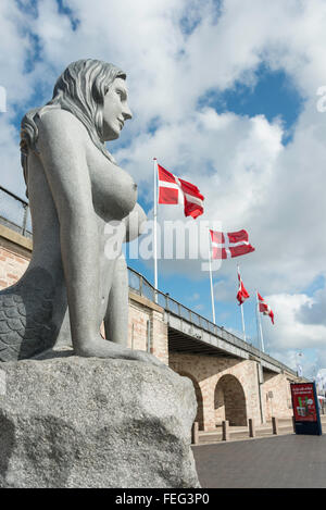 Mermaid statue on Langelinie quayside pier, Langeliniekaj, Copenhagen (Kobenhavn), Kingdom of Denmark Stock Photo