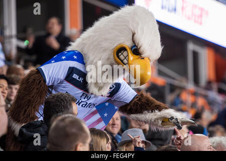 Houston, TX, USA. 6th Feb, 2016. The USA Eagle mascot celebrates with fans during the 1st half of a rugby match between Argentina and the USA in the Americas Rugby Championship at BBVA Compass Stadium in Houston, TX.Trask Smith/CSM/Alamy Live News Stock Photo