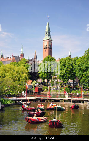 Dragon Boat Lake, Tivoli Gardens, Copenhagen (Kobenhavn), Kingdom of Denmark