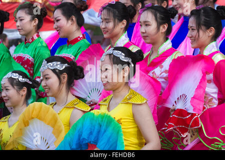 Manchester 7th February, 2016. Chinese New Year Dragon Parade.  The Year of the Monkey parade was led by a spectacular 175-foot dragon with the procession setting off from Albert Square, in front of the town hall,  making its way to Chinatown,  The parade is the traditional core of Manchester's annual Chinese New Year celebrations. Credit:  Cernan Elias/Alamy Live News Stock Photo