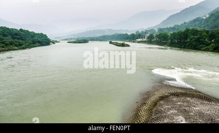 Fish Mouth Levee of Dujiangyan irrigation system, Min River, Sichuan province, China Stock Photo