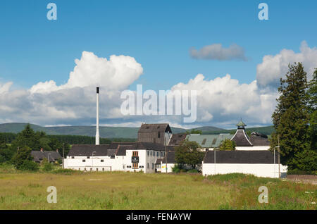 Fettercairn malt whisky distillery - Fettercairn, Aberdeenshire, Scotland. Stock Photo