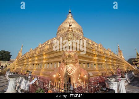 Shwezigon Pagoda in Bagan archeological site Stock Photo