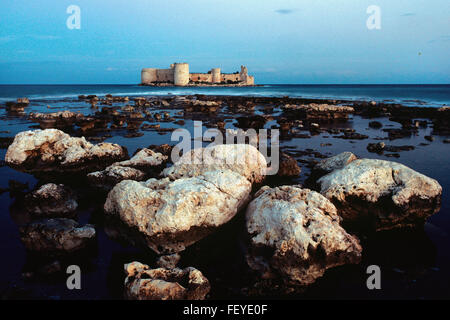 The Medieval Castle of Kizkalesi, or Maiden's Castle, a Byzantine and Armenian Fortress on an Off-Shore Island at Kizkalesi, Mersin, Turkey. Stock Photo