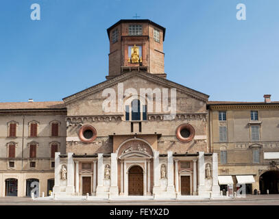 Santa Maria Assunta Cathedral in Reggio Emilia, Emilia-Romagna region, Italy Stock Photo