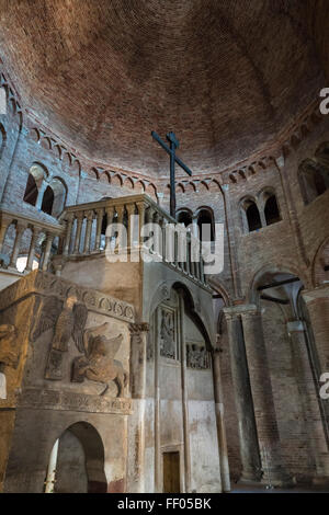 Basilica di Santo Stefano, Bologna, Built in the Eighth Century Stock Photo