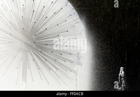 Roanne Dandelion Fountain, Nuneaton, Warwickshire, UK Stock Photo