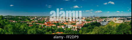 Sunset Sunrise Cityscape Of Vilnius, Lithuania In Summer. Beautiful Panoramic View Of Old Town In Evening. View From The Hill Of Stock Photo