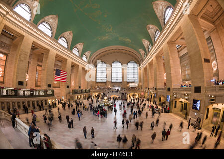 People rushing around the interior of Grand Central Station Terminal, Manhattan, New York City, New York, USA Stock Photo