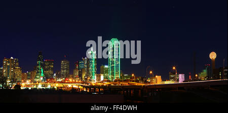 A Panorama of the Dallas, Texas skyline at night Stock Photo