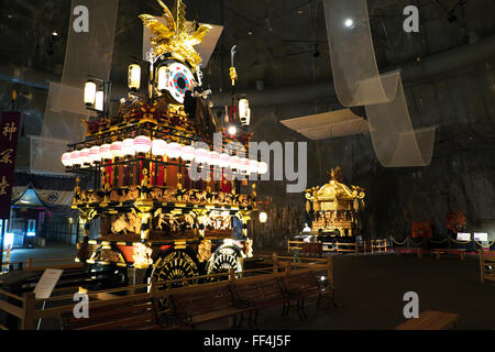 Life size floats displayed inside Matsuri no Mori (Festival Forest) in Takayama Stock Photo