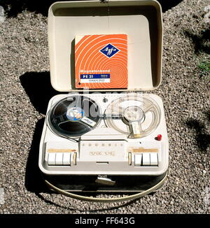 Grundig tape recorder hi-res stock photography and images - Alamy