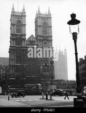 View of Westminster Abbey Stock Photo - Alamy