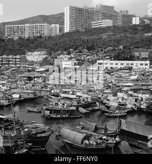geography / travel, China, Hong Kong, houseboats and new block of flats, circa 1972, Additional-Rights-Clearences-Not Available