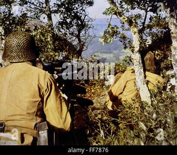 events, Second World War / WWII, German Wehrmacht, heavy machinegun MG 34 in firing position, probably Italy, 1943, Additional-Rights-Clearences-Not Available Stock Photo