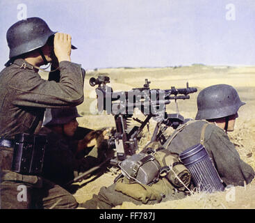 events, Second World War / WWII, German Wehrmacht, heavy machinegun MG 34 in firing position, circa 1940, Additional-Rights-Clearences-Not Available Stock Photo
