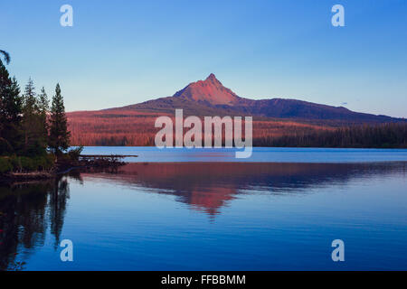 Big Lake at the base of Mt Washington, one of the tallest mountains on the Santiam Pass near Mount Jefferson. Stock Photo