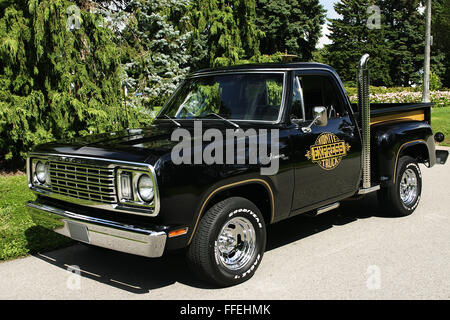 1977 dodge midnite express pickup truck stock photo alamy 1977 dodge midnite express pickup truck