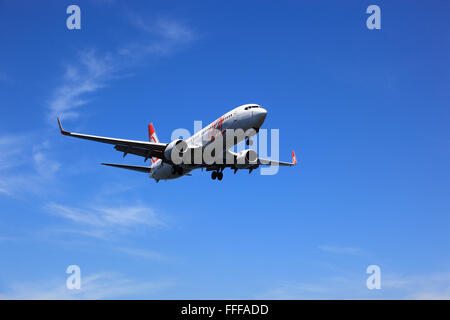 Aircraft of GOL, Gol Transportes Aereos Brazilian low cost airline to touch down at the airport Aeroporto Santos Dumont in Rio d Stock Photo