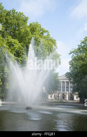 Fountain in Brussels Park - Parc de Bruxelles - Warandepark, Belgium Stock Photo