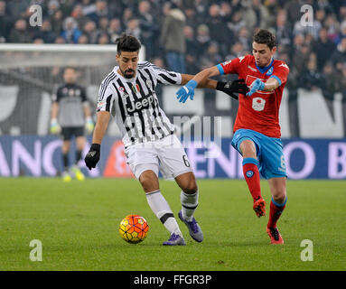 Turin, Italy. 13th Feb, 2016. Sami Khedira (left) and Jorge Luiz Frello (also know as: Jorginho) fight for the ball during the Serie A football match between Juventus FC and SSC Napoli during the Serie A football match between Juventus FC and SSC Napoli Juventus FC wins 1-0 and goes top of Serie A. Simone Zaza is the scorer Credit: © Nicolò Campo/Pacific Press/Alamy Live News  Stock Photo