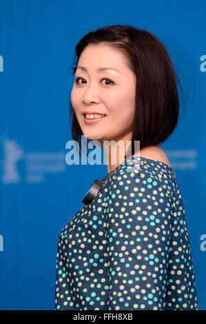 Berlin, Germany. 13th Feb, 2016. Kaori Momoi during the 'Grüße aus Fukushima/Fukushima, mon amour' photocall at the 66th Berlin International Film Festival/Berlinale 2016 on February 13, 2016 in Berlin, Germany. Credit:  dpa/Alamy Live News Stock Photo