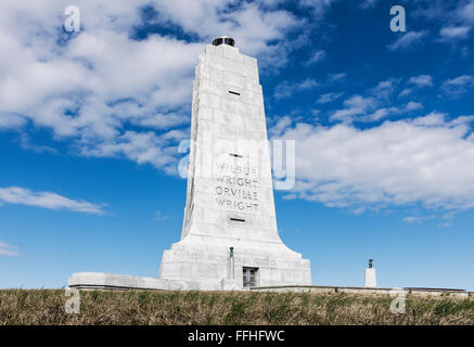 Monument commemorating historic first flight, Wright Brothers National Memorial,  Kill Devil Hills, Outer Banks, North Carolina Stock Photo