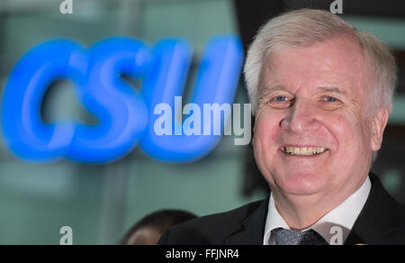 Munich, Germany. 15th Feb, 2016. The chairman of the CSU and Bavarian Premiere, Horst Seehofer, smiles as he speaks during a meeting of the CSU's party board in Munich, Germany, 15 February 2016. Photo: Peter Kneffel/dpa/Alamy Live News Stock Photo