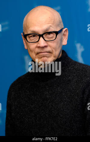 Berlin, Germany. 14th Feb, 2016. Wayne Wang during the 'While the Women Are Sleeping' photocall at the 66th Berlin International Film Festival/Berlinale 2016 on February 14, 2016 in Berlin, Germany. © dpa/Alamy Live News Stock Photo