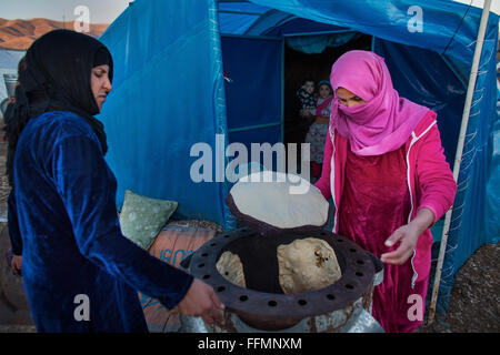 small restaurant in refugee camp in Northern Iraq Stock Photo