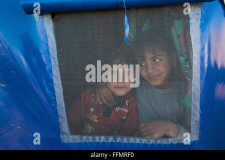 Refugee children in a refugee camp in Northern Iraq Stock Photo