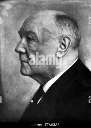 Solf, Wilhelm, 5.10.1862 - 6.2.1936, German politician and diplomat, governor of German Samoa 1.3.1900 - 19.12.1911, portrait, circa 1905, Stock Photo