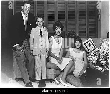 California, USA. 10th Jan, 2002. Photograph of Governor Ronald Reagan (Republican of California), Ron Reagan, Junior, Mrs. Nancy Reagan, and Patti Davis circa 1967. © White House/CNP/ZUMA Wire/Alamy Live News Stock Photo