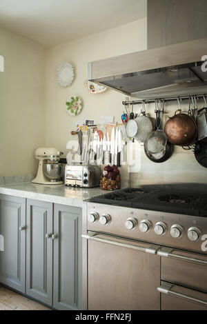 Artist Alice Instone's house in Clapham, London. The kitchen. Stock Photo