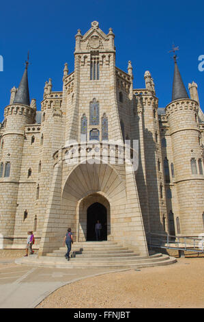 Astorga, Gaudi Palace now Museun of the ways , Episcopal Palace, Via de la plata, Ruta de la plata, Leon province, Castilla y Le Stock Photo