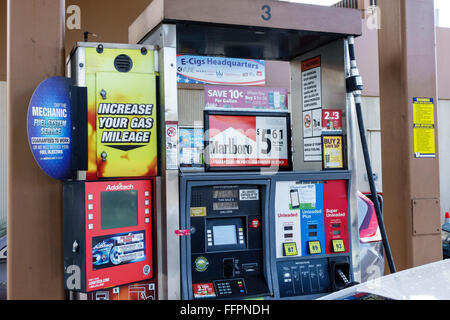 Florida South,Port St. Saint Lucie,gas station,petrol,pump,ad,advertising,cigarette,e-cigarette,FL151209004 Stock Photo