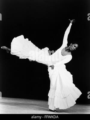 DANCE: ALVIN AILEY. /nDancer Judith Jamison Performing The Solo 'Cry ...