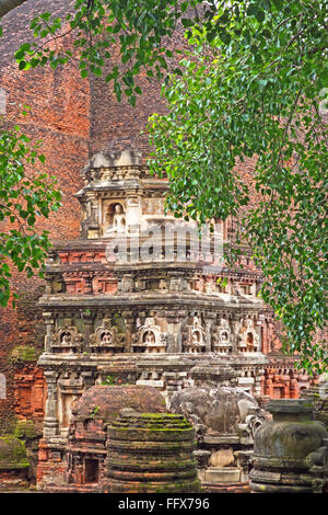 Statues of Buddha and remains of ancient Nalanda university , Bihar , India Stock Photo