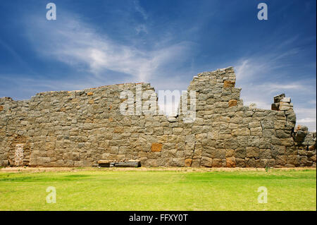 Wall , Hampi , Vijayanagar , Dist Bellary , Karnataka , India UNESCO World Heritage Stock Photo