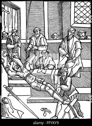 justice, torture, torture by stretching, woodcut, from: Joos de Damhouder, 'Praxis rerum civilum', Antwerp, 1554, Additional-Rights-Clearences-Not Available Stock Photo