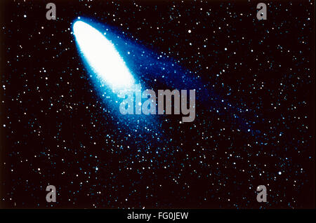 COMET HALE-BOPP, 1997. /nThe Comet Hale-Bopp, photographed by Hubble ...