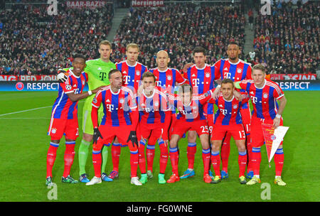 MUNICH, GERMANY - MARCH 11 2015:  Bayern Munich team for the UEFA Champions League match between Bayern Munich and FC Shakhtar Donetsk. Stock Photo