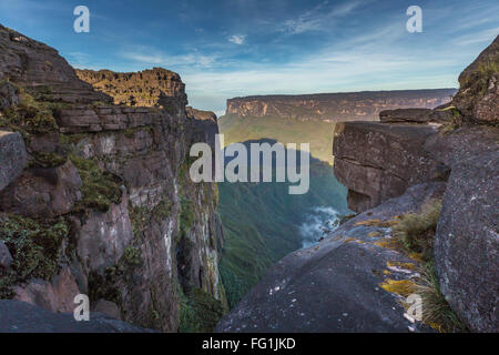 View from the Roraima tepui on Kukenan tepui at the mist - Venezuela, South America Stock Photo