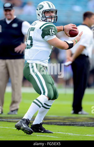 Jacksonville, FL, USA. 9th Dec, 2012. New York Jets quarterbacks Tim ...