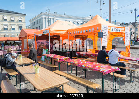 Outdoor Eco Cafe, Market Square (Kauppatori), Helsinki, Uusimaa Region, Republic of Finland Stock Photo