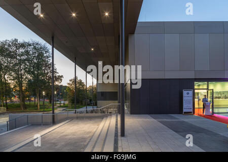 geography / travel, Germany, Bavaria, Unterschleissheim, FOS BOS Unterschleissheim, built: 2012-2014 by SchwindeArchitekten, central building, Additional-Rights-Clearance-Info-Not-Available Stock Photo