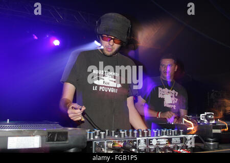 Chemical Brothers performing a DJ set at the Dance Tent, Glastonbury Festival 2005. Somerset, England, United Kingdom. Stock Photo