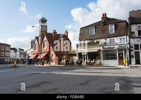 Cafe life, Wimbledon High Street in Wimbledon Village, London, UK Stock Photo