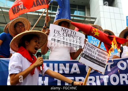 Philippines. 19th Feb, 2016. Students led by the League of Filipino ...